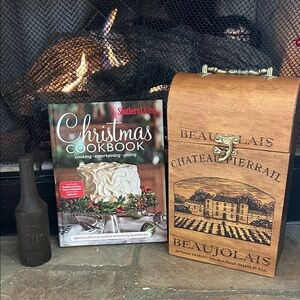 Southern Living dual cookbook, heavy “VINO” door stop, dual wine carrier.